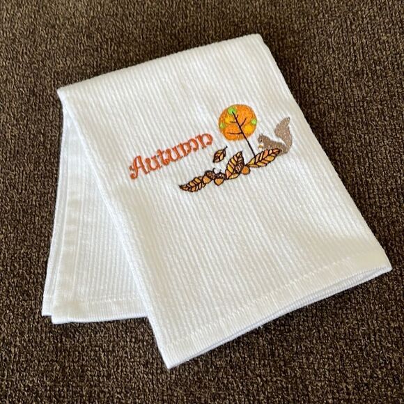 Autumn Custom Embroidered White Cotton Barmop Towel - Picture 3 of 8